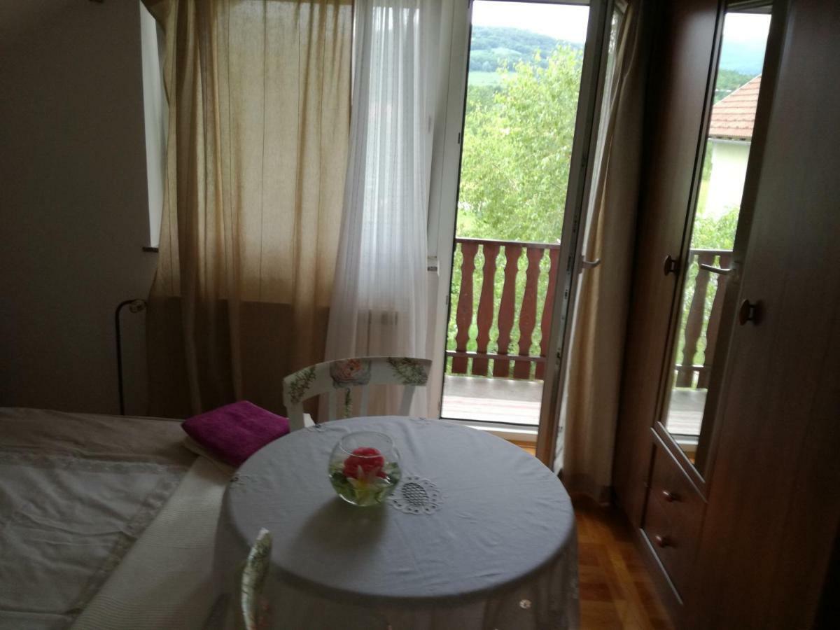 Apartman Jasmin Apartment Catrnja Exterior photo
